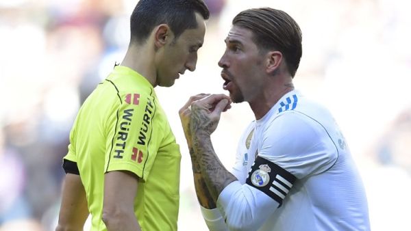 راموس يعترض على قرار للحكم خوسيه ماريا سانشيز مارتينيز