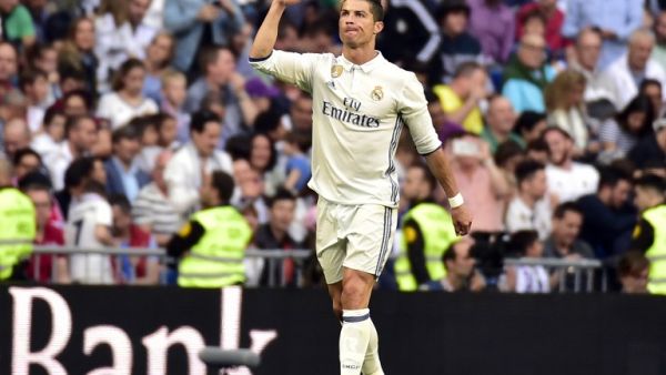 رونالدو يقود ريال مدريد لفوز جديد