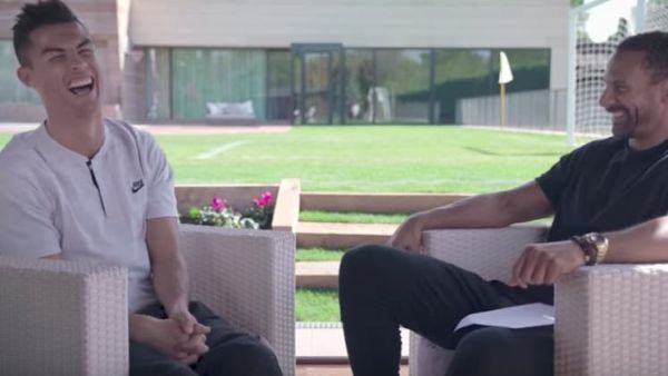 لقطة من المقابلة