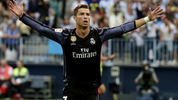 رونالدو يقود ريال مدريد لفوز تاريخي