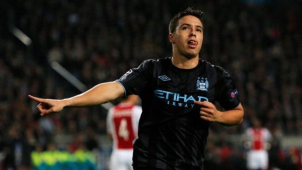 Arsenal fans abuse, manhandle ex-player Nasri 