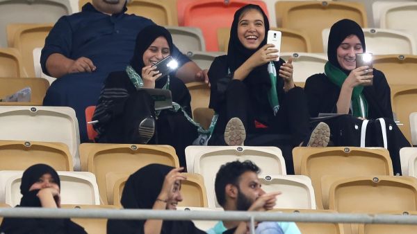  It was a historic day in the Middle Eastern country, as females were permitted to take in a Saudi Pro League game (Photo: Goal)