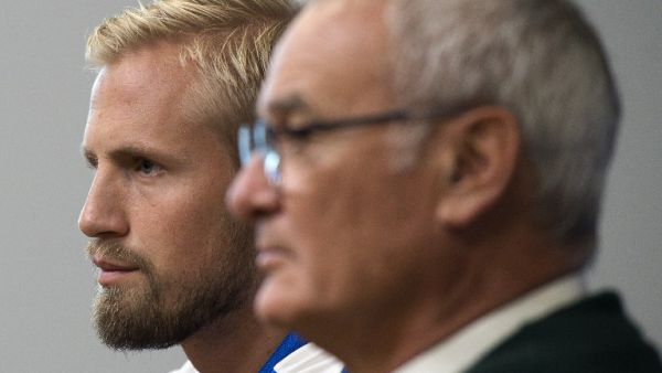 صورة أرشيفية لرانييري وشمايكل