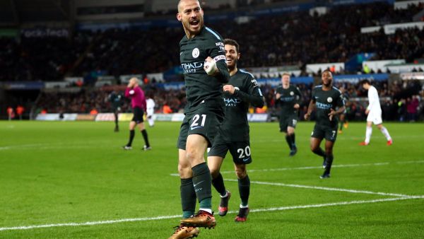 سيلفا يقود مانشستر سيتي لفوز جديد