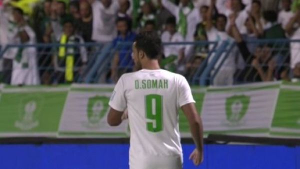 السومة يقود الأهلي للفوز