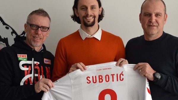 سوبوتيتش إلى كولن