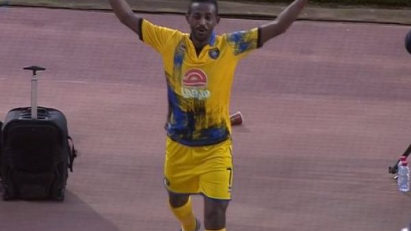 التعاون يحقق فوزاً مهماً