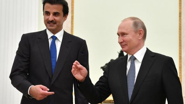 Emir of Qatar Sheikh Tamim bin Hamad Al-Thani (L) speaks with Russian President Vladimir Putin during their meeting at the Kremlin in Moscow on July 15, 2018.
Yuri KADOBNOV / POOL / AFP
