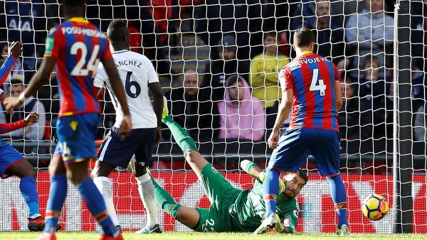 من مباراة الفريقين