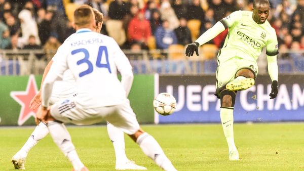 توريه (يمين)