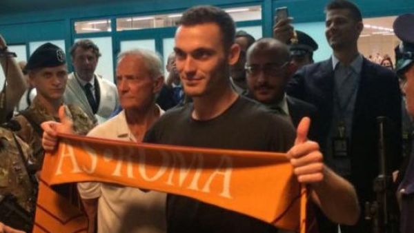 فيرمايلين يرفع وشاح روما