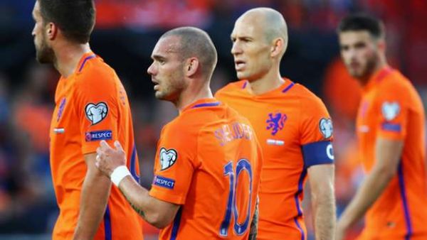 هولندا تحقق فوزاً كاسحاً على لوكسمبورغ
