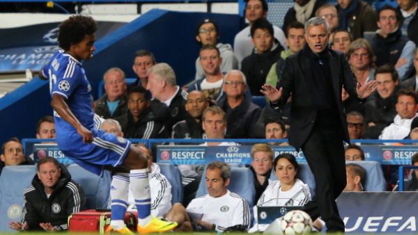 صورة أرشيفية لمورينيو وويليان