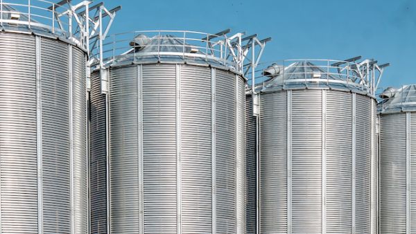 The UAE is among world's top 20 largest exporters of steel to the US, exporting around 0.29 million metric tonnes annually. (Shutterstock)