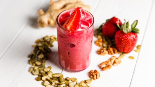 عصير الفراولة بالزنجبيل