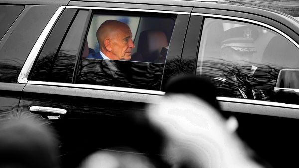 Thomas Barrack (Shutterstock)