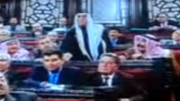 لقطة ماخوذة من الفيديو لابو رومية خلال القائه مداخلته امام البرلمان