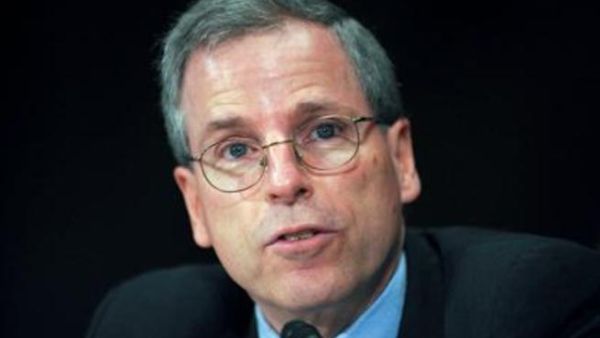 السفير الامريكى يرفض الربط ما بين التطورات فى المنطقة وعملية السلام