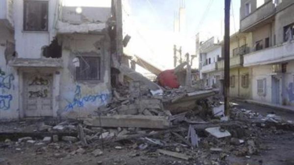 ثار للدمار الذي خلفه القصف في حمص 