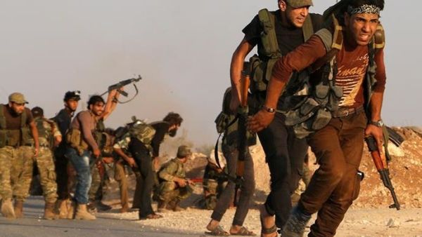 Daesh militants are fighting to keep hold of their bases in Syria as the group loses ground in Iraq. (AFP/File) 