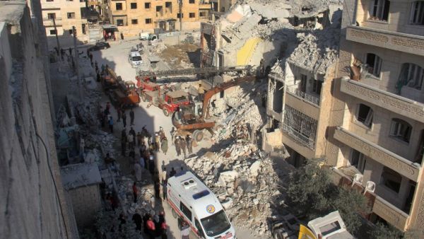 Syrian Civil Defence members search on May 31, 2016 for survivors amid the rubble following reported Russian air strikes the previous night on the Syrian northwestern city of Idlib. (AFP/Omar Haj Kadour) Syrian Civil Defence members search on May 31, 2016 for survivors amid the rubble following reported Russian air strikes the previous night on the Syrian northwestern city of Idlib. (AFP/Omar Haj Kadour)