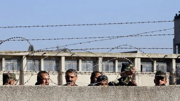 (AFP/Louai Beshara)