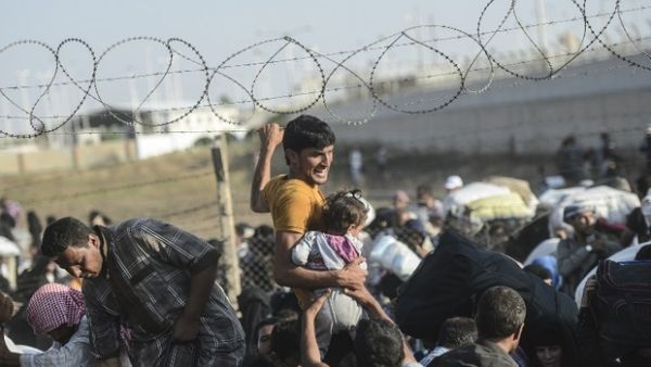 Onlt few Syrians who fled war on Daraa are still on border with Jordan. (AFP/ File Photo)