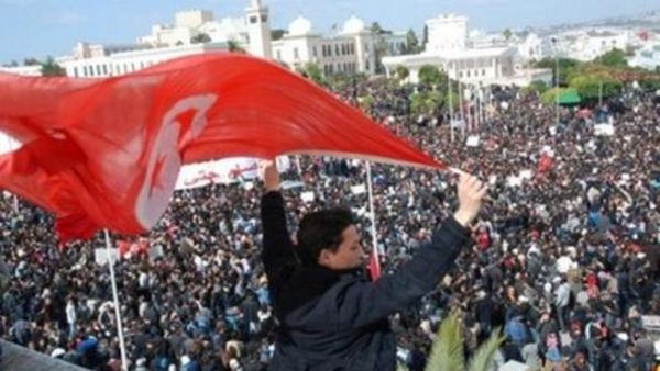 ارشيف/ متظاهرون في تونس