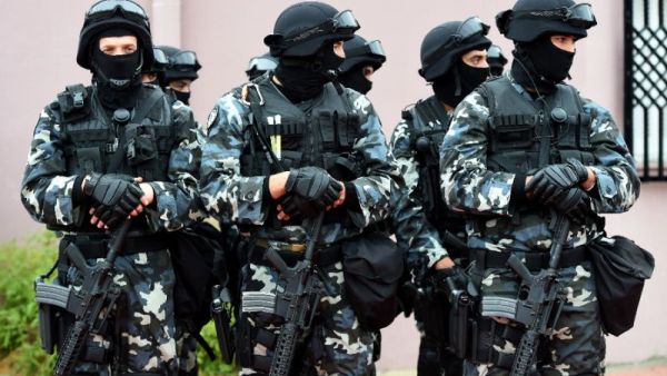 صعدت الأجهزة الأمنية من حملاتها ضد الخلايا النائمة