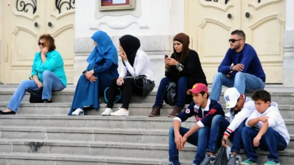 الحكومة  تبدأ بالتصدي للتهرب الضريبي 