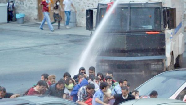 اكد بايدن أنه لا يتوجب على تركيا أن تنحرف عن طريق الديمقراطية