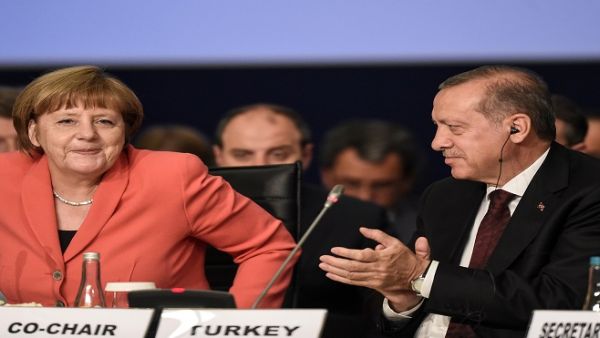 الرئيس التركي رجب طيب اردوغان والمستشارة الألمانية أنجيلا ميركل 