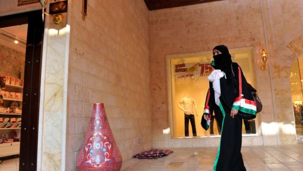 Saudi women do not need the permission of a male guardian to start their own business, according to the Ministry of Commerce and Investment/ AFP