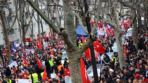 A Turkish protest in Paris, 2012 (Wikimedia Commons)