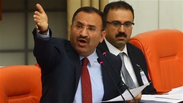 Turkish Justice Minister Bekir Bozdag said that Turkey will not act against Russia in the war of expelling dozens of Russian diplomats across Europe and in the US. (AFP/ File Photo)