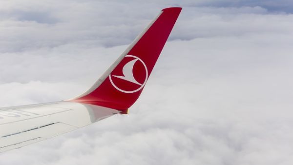 With $939 million, Turkish Airlines posted a record net profit in the third quarter of 2017. (Shutterstock)