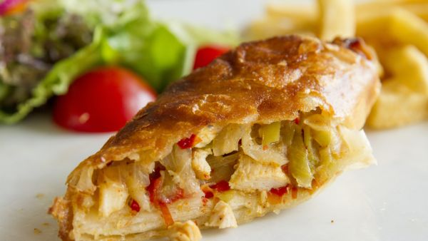 فطيرة الدجاج التركية الحارة

