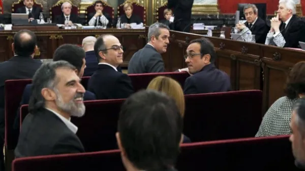 محاكمة تاريخية لـ12 من القادة الانفصاليين الكاتالونيين في مدريد