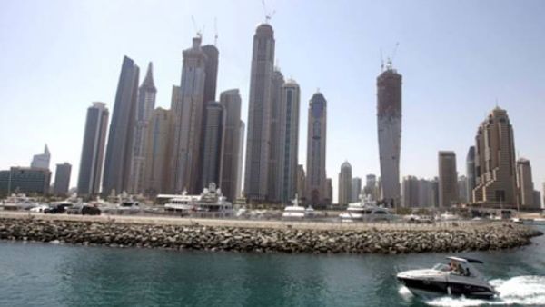 Safe drivers, cyclists and pedestrians who follow the law to the letter on Dubai and Sharjah roads may be in for a cash bonus. (AFP/ File Photo)