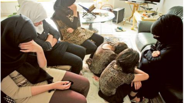 The five daughters and their mother