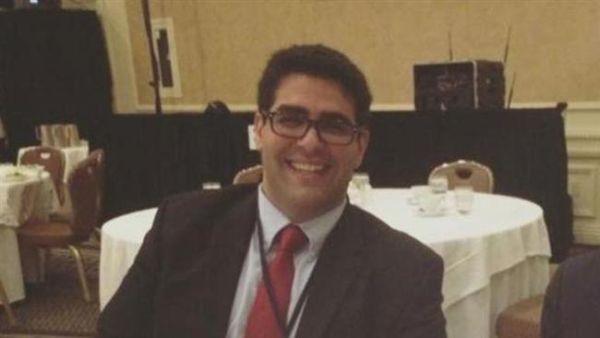 Police questioned Makhzooni about why he was speaking Arabic in "today's political climate." (Twitter)
