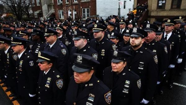 A 14-year-old California boy accused of pretending to be a deputy sheriff was arrested. (AFP/ File Photo)