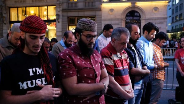 Muslims pray after Iftar near the Trump Tower in New York on June 1, 2017. (Jewel Samad/AFP)