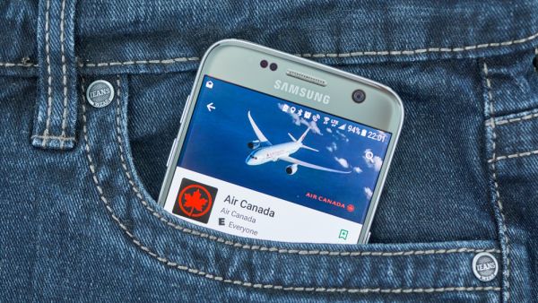 Canada mobile application. (Shutterstock)
