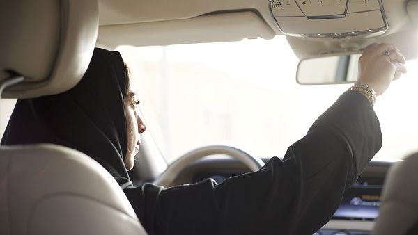 ستمنح الميزة السائقات السعوديات فرصة اختيار تفضيل الركاب الإناث على التطبيق.