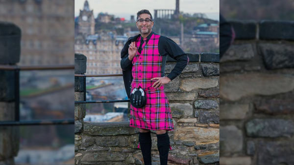 We spoke with Sanjeev about Still Game, racism, and diversity in Scottish television and comedy.  (Sanjeev Kohli /Twitter)