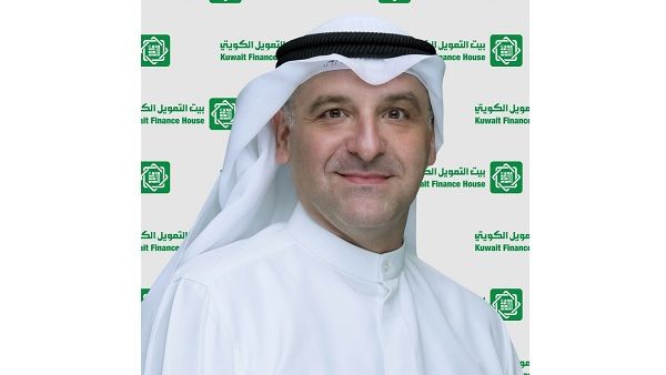 Waleed Khaled Mandani, Private Banking Officer at KFH