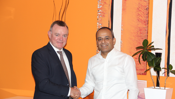 Xerox Emirates and Redington Gulf Sign Partnership Agreement