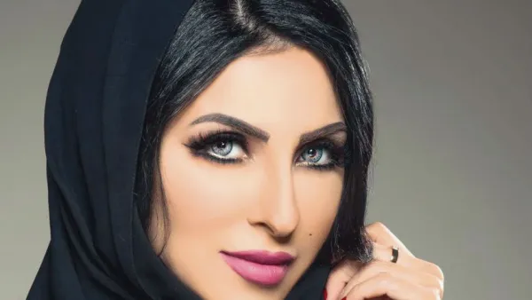 الفنانة البحرينية زينب العسكري