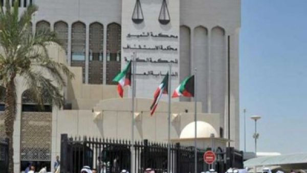 14 شخصا فروا الى ايران على متن قوارب سريعة